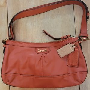Coach orange purse Like new